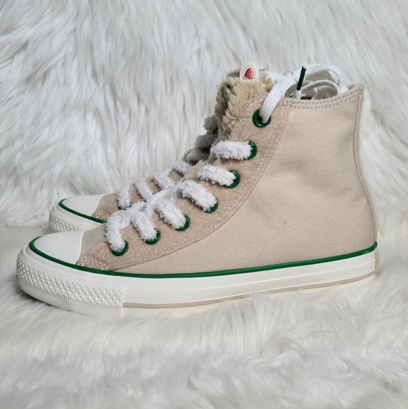 Converse Chuck Taylor All Star High Top Beige 7 Women / 5 Men NWOB - Picture 5 of 7